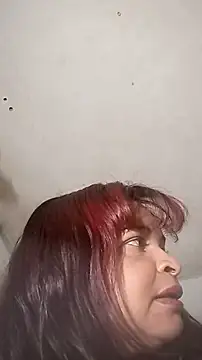 Snapshot of _violetta_- chatting on February 26, 2025, 7:05 pm  violetta - online show from February 26, 2025, 7:05 pm