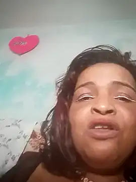 Snapshot of _violetta_- chatting on March 9, 2025, 1:25 am  violetta - online show from March 9, 2025, 1:25 am
