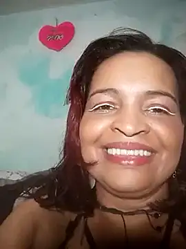 Snapshot of _violetta_- chatting on March 11, 2025, 8:42 pm  violetta - online show from March 11, 2025, 8:42 pm