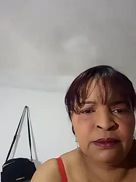 Snapshot of _violetta_- chatting on September 14, 2025, 11:53 am  violetta - online show from September 14, 2025, 11:53 am
