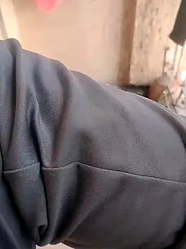 Vinay-kumar89 online show from December 19, 2025, 7:15 am