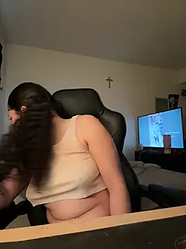 ladylavish online show from March 14, 2025, 1:16 am