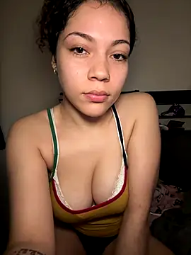 ladylavish online show from December 2, 2025, 7:36 am