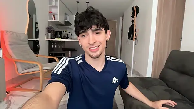 Snapshot of zenn_rush1 chatting on October 31, 2025, 2:07 pm zenn rush1 online show from October 31, 2025, 2:07 pm