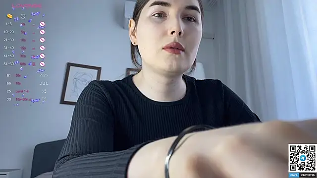 Maria Bowie online show from February 20, 2025, 7:55 am