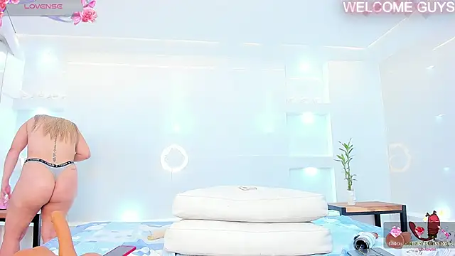 julietha taylor online show from March 8, 2025, 5:28 am