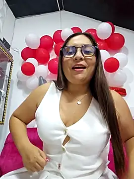 Snapshot of sofiafantasy chatting on February 14, 2025, 4:52 pm sofiafantasy online show from February 14, 2025, 4:52 pm