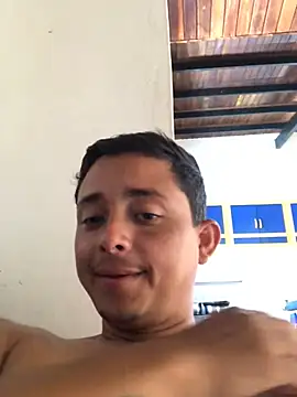 Snapshot of isacalejandroo chatting on January 22, 2025, 5:06 pm isacalejandroo online show from January 22, 2025, 5:06 pm