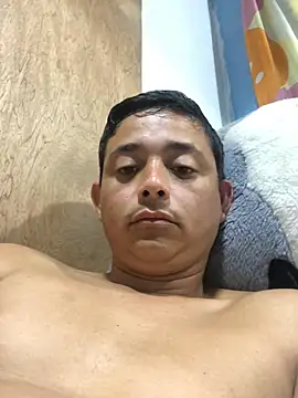 Snapshot of isacalejandroo chatting on January 30, 2025, 12:27 pm isacalejandroo online show from January 30, 2025, 12:27 pm