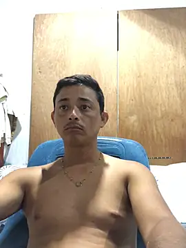 Snapshot of isacalejandroo chatting on February 6, 2025, 3:48 am isacalejandroo online show from February 6, 2025, 3:48 am