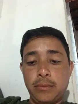 Snapshot of isacalejandroo chatting on February 6, 2025, 10:00 pm isacalejandroo online show from February 6, 2025, 10:00 pm