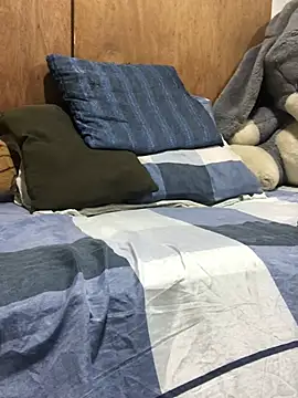 Snapshot of isacalejandroo chatting on March 19, 2025, 3:41 am isacalejandroo online show from March 19, 2025, 3:41 am