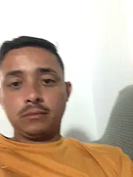 Snapshot of isacalejandroo chatting on September 18, 2025, 10:34 pm isacalejandroo online show from September 18, 2025, 10:34 pm