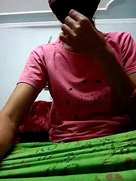 HotRiyacpl online show from February 23, 2026, 4:48 pm