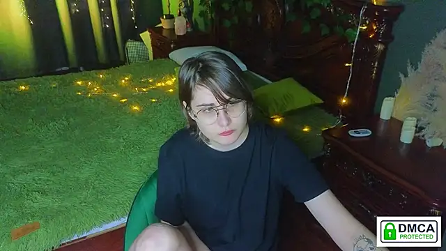 Funny bunnyy online show from January 31, 2025, 4:36 am