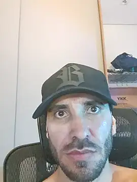 DAVID FERRAZ online show from January 8, 2026, 4:04 am