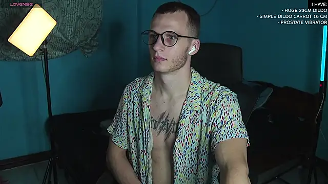 mickeypict online show from February 20, 2025, 3:41 pm