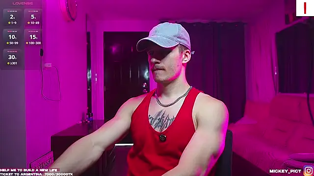 mickeypict online show from October 7, 2025, 10:40 pm