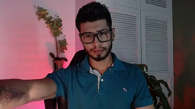 Colby brown03 online show from September 19, 2025, 7:03 pm