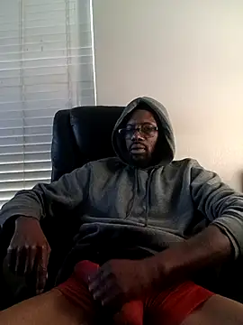 Snapshot of Txdarkmeat74 chatting on December 2, 2025, 2:12 pm Txdarkmeat74 online show from December 2, 2025, 2:12 pm