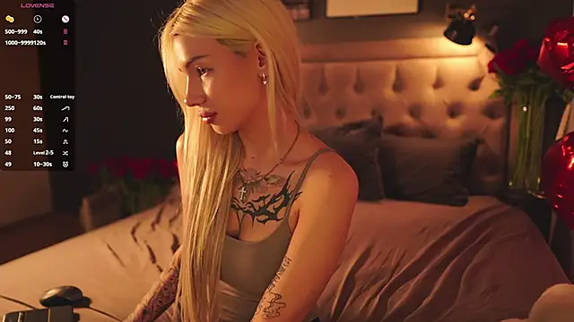 LolaStifler online show from February 16, 2025, 9:59 am