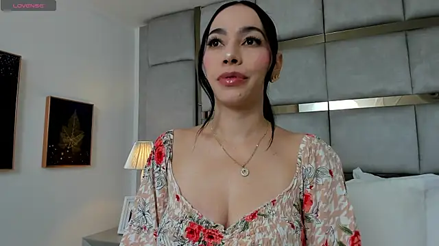 AmbarJensen online show from January 24, 2025, 12:10 pm