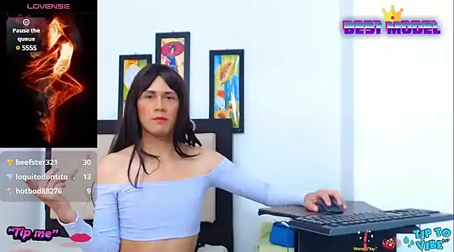 tifaniith online show from January 28, 2025, 9:50 pm