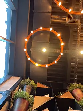 SuzieMurray online show from December 30, 2024, 12:31 pm