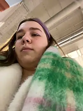 SuzieMurray online show from January 15, 2025, 9:13 am