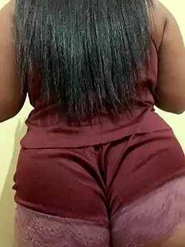 nanaypretinha online show from November 1, 2025, 2:46 am