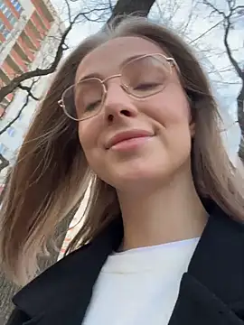 Snapshot of CaseyStar chatting on January 8, 2025, 9:21 am CaseyStar online show from January 8, 2025, 9:21 am