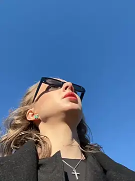 Snapshot of CaseyStar chatting on January 10, 2025, 10:17 am CaseyStar online show from January 10, 2025, 10:17 am