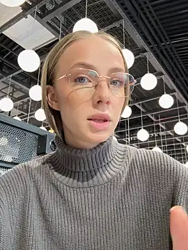 Snapshot of CaseyStar chatting on January 16, 2025, 10:10 am CaseyStar online show from January 16, 2025, 10:10 am