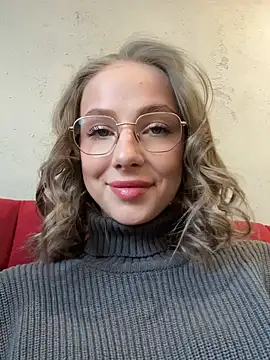 Snapshot of CaseyStar chatting on February 14, 2025, 9:45 am CaseyStar online show from February 14, 2025, 9:45 am