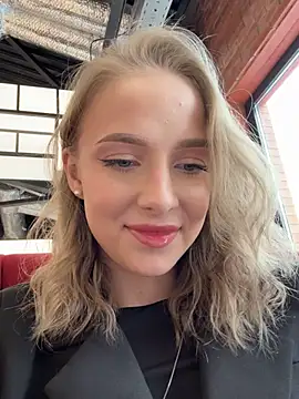 Snapshot of CaseyStar chatting on March 3, 2025, 9:44 am CaseyStar online show from March 3, 2025, 9:44 am