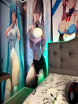 Im Little online show from November 5, 2025, 3:17 am