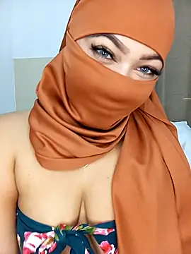 Snapshot of Kendra_Kait chatting on February 25, 2025, 9:13 pm Kendra Kait online show from February 25, 2025, 9:13 pm