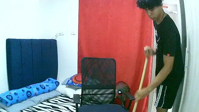 sexy diamante  online show from January 11, 2026, 6:13 pm