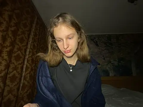 Eva Angel3 online show from October 27, 2025, 4:33 pm