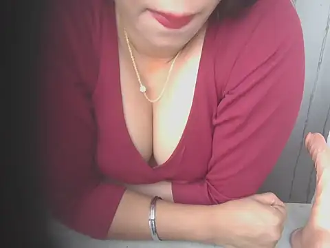 sexy-honey09 online show from February 12, 2025, 5:58 am