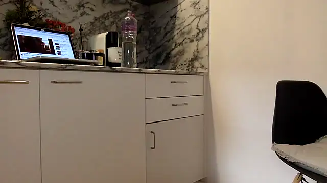 brazilianbbinuk online show from March 18, 2025, 7:52 am