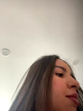 brazilianbbinuk online show from October 12, 2025, 12:59 pm