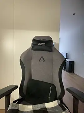 brazilianbbinuk online show from February 10, 2026, 11:58 am