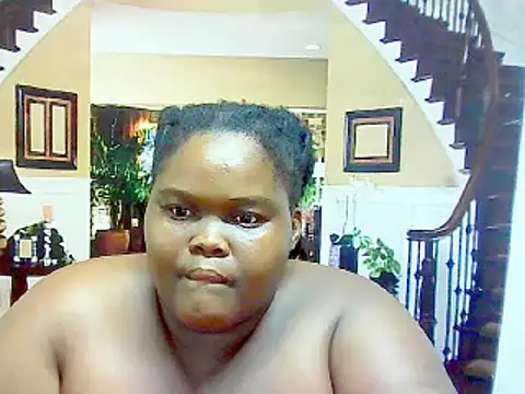 Snapshot of EbonyHotBuns chatting on February 27, 2025, 6:31 pm EbonyHotBuns online show from February 27, 2025, 6:31 pm