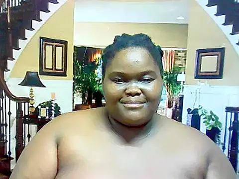 Snapshot of EbonyHotBuns chatting on March 3, 2025, 6:01 pm EbonyHotBuns online show from March 3, 2025, 6:01 pm