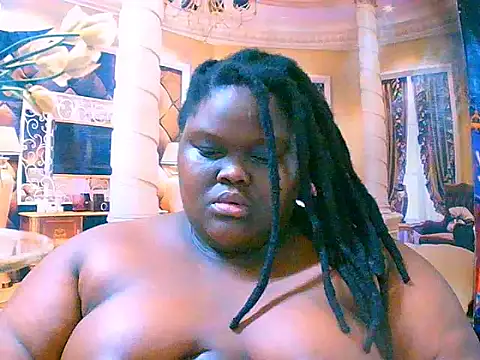 Snapshot of EbonyHotBuns chatting on September 13, 2025, 9:09 am EbonyHotBuns online show from September 13, 2025, 9:09 am
