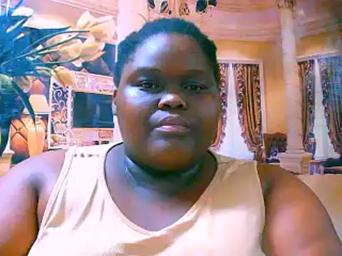 Snapshot of EbonyHotBuns chatting on September 19, 2025, 10:38 am EbonyHotBuns online show from September 19, 2025, 10:38 am