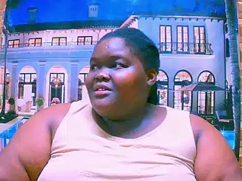 Snapshot of EbonyHotBuns chatting on October 12, 2025, 6:29 pm EbonyHotBuns online show from October 12, 2025, 6:29 pm