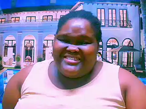 Snapshot of EbonyHotBuns chatting on October 13, 2025, 6:35 am EbonyHotBuns online show from October 13, 2025, 6:35 am