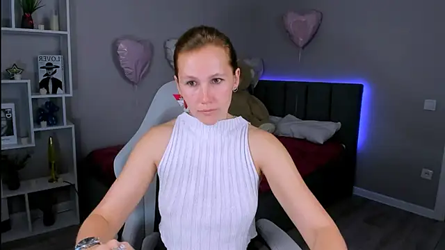 MichelleOrtis online show from March 25, 2026, 8:20 am